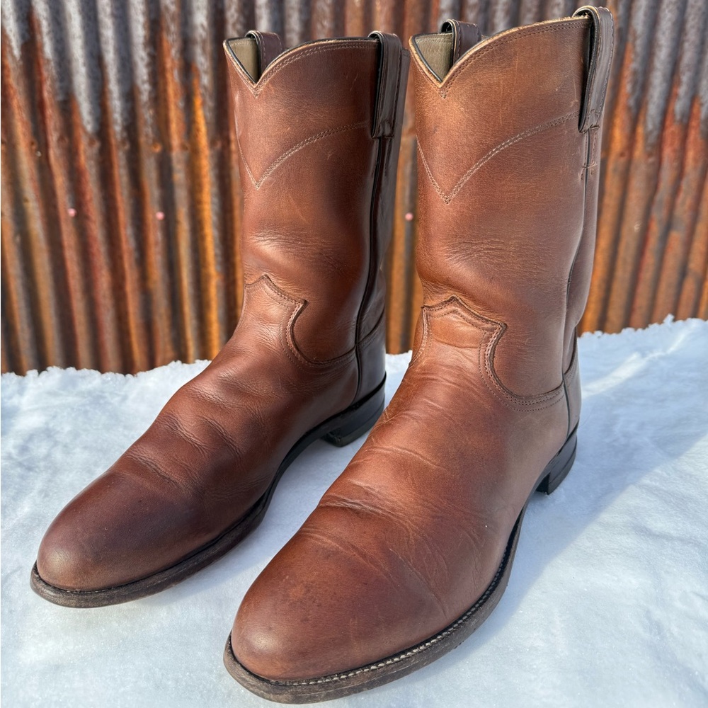 Justin’s brown leather boots